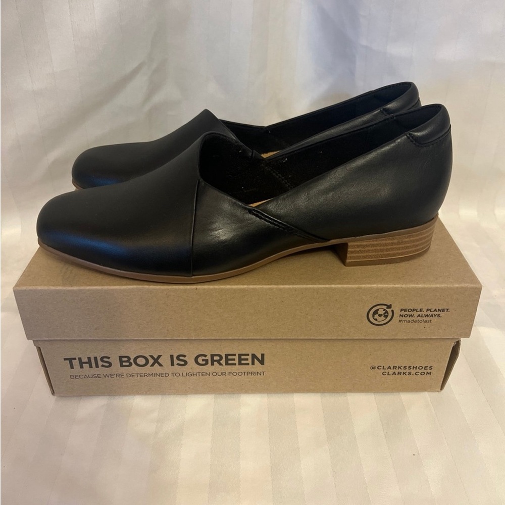 NWT Women’s Clarks Loafers